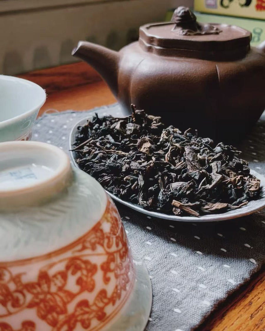 Aged Tea Chronicles : 80's Anxi Oolong tea