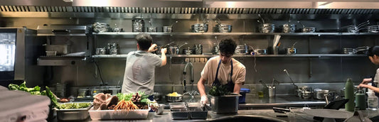 Refined dining and exclusive Chinese tea